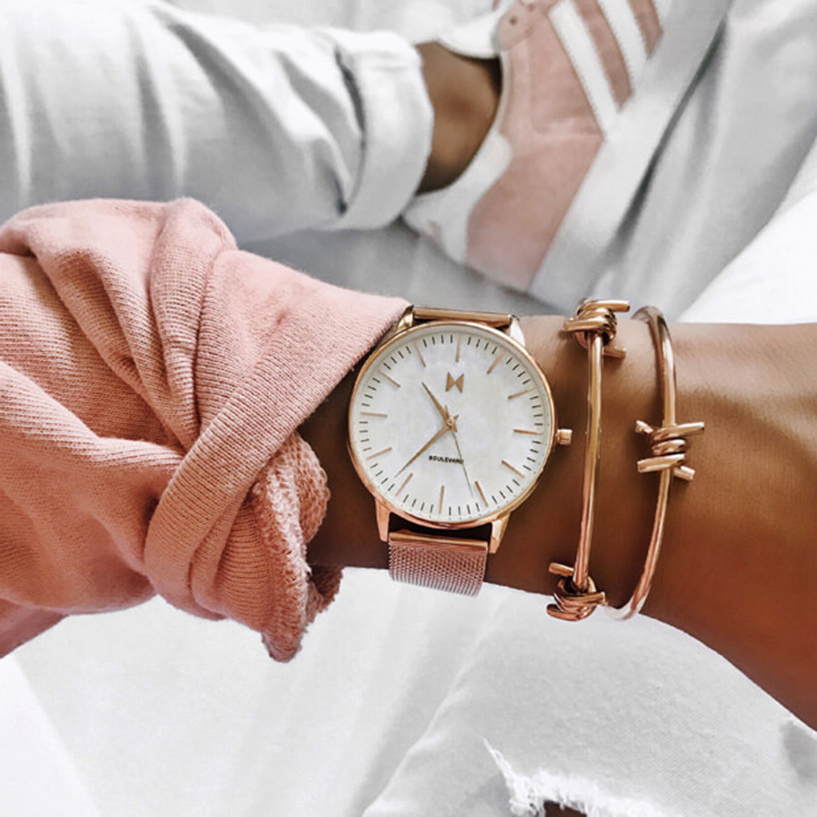 Double Barbed Cuff