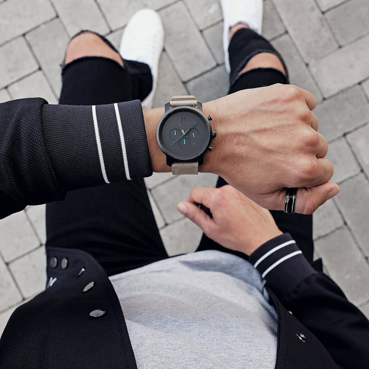 Chrono Gunmetal Sandstone Chrono Men's Watch Collection | MVMT