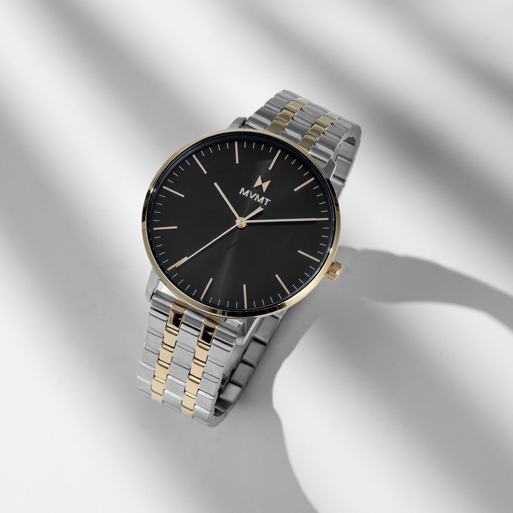 Two-Tone Noir