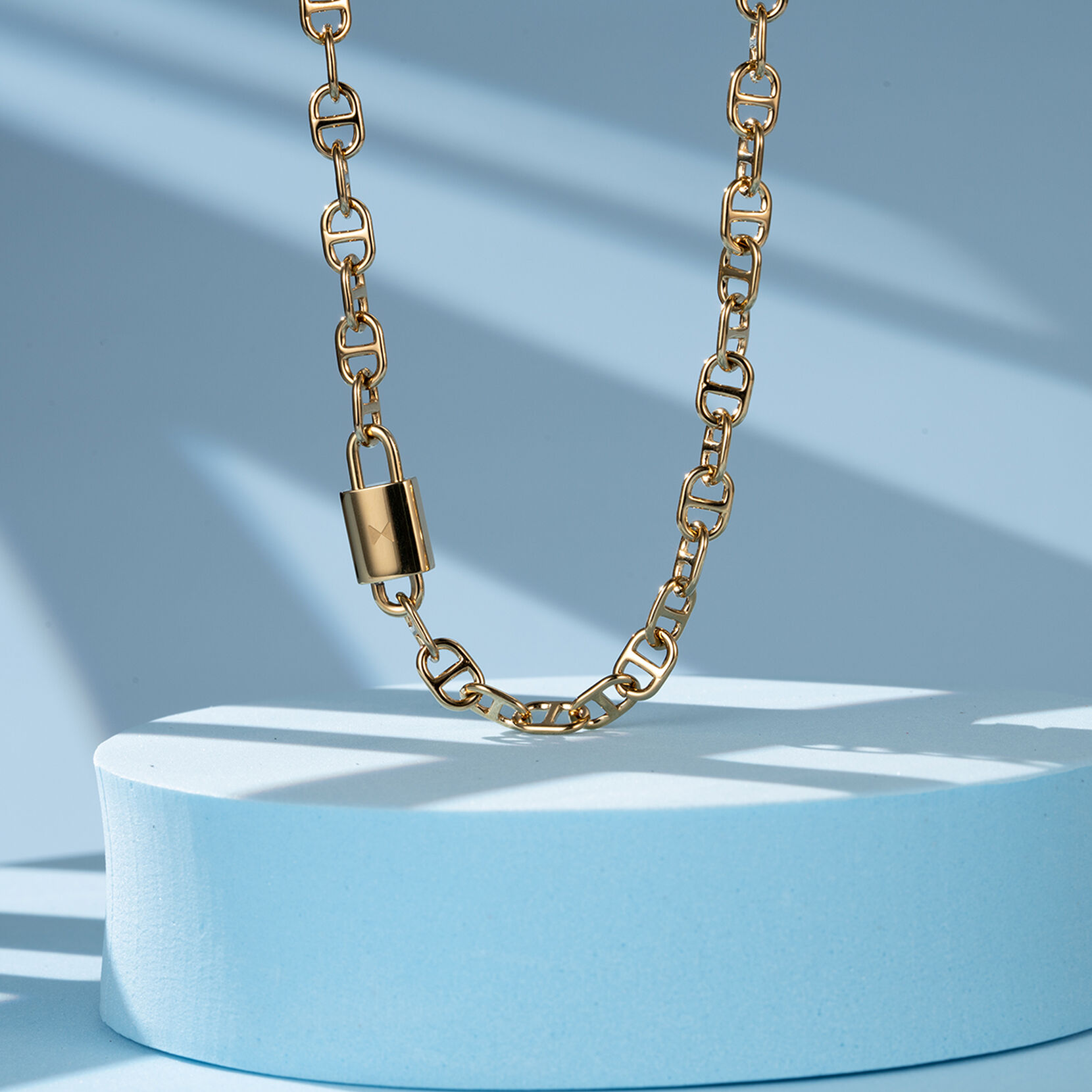 Anchor Chain Necklace