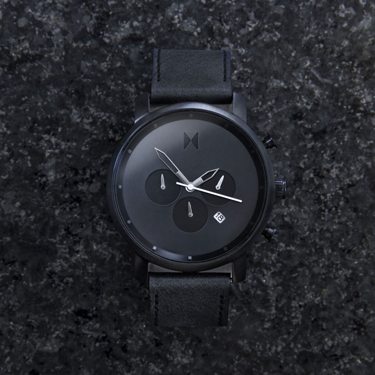 Mvmt onyx outlet