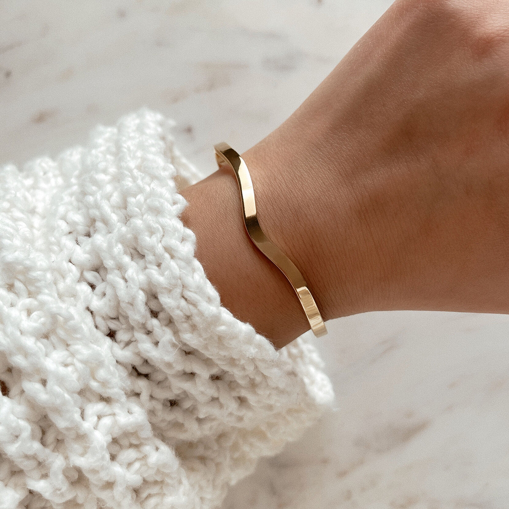 Wave Cuff