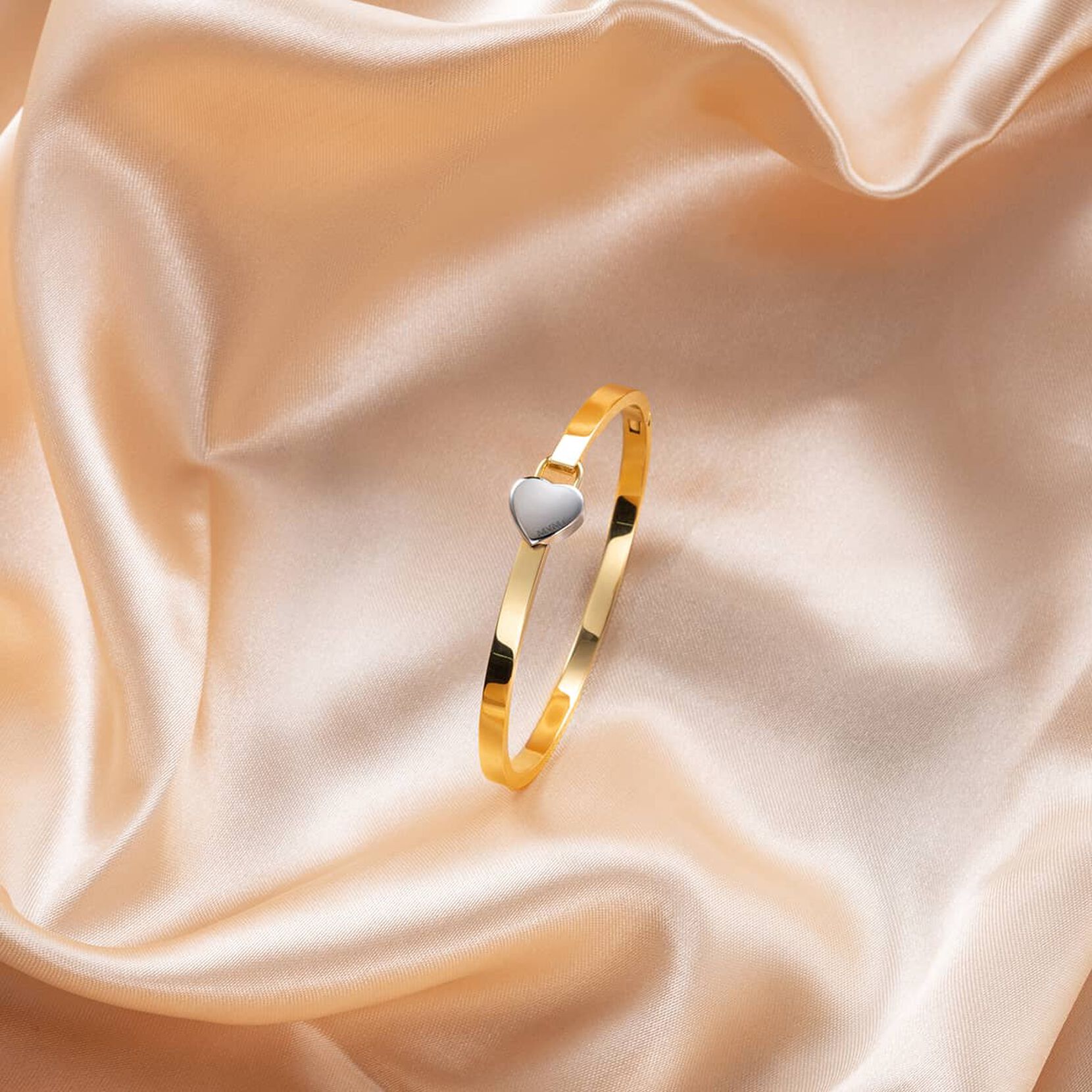 Heartlock Bangle