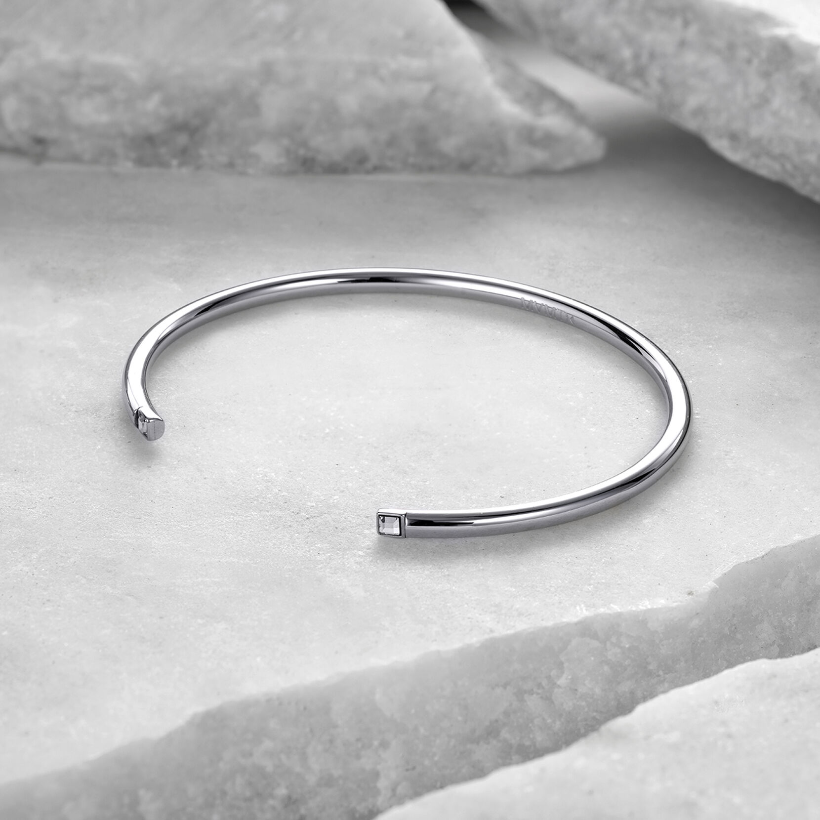 Halo Crystal Cuff