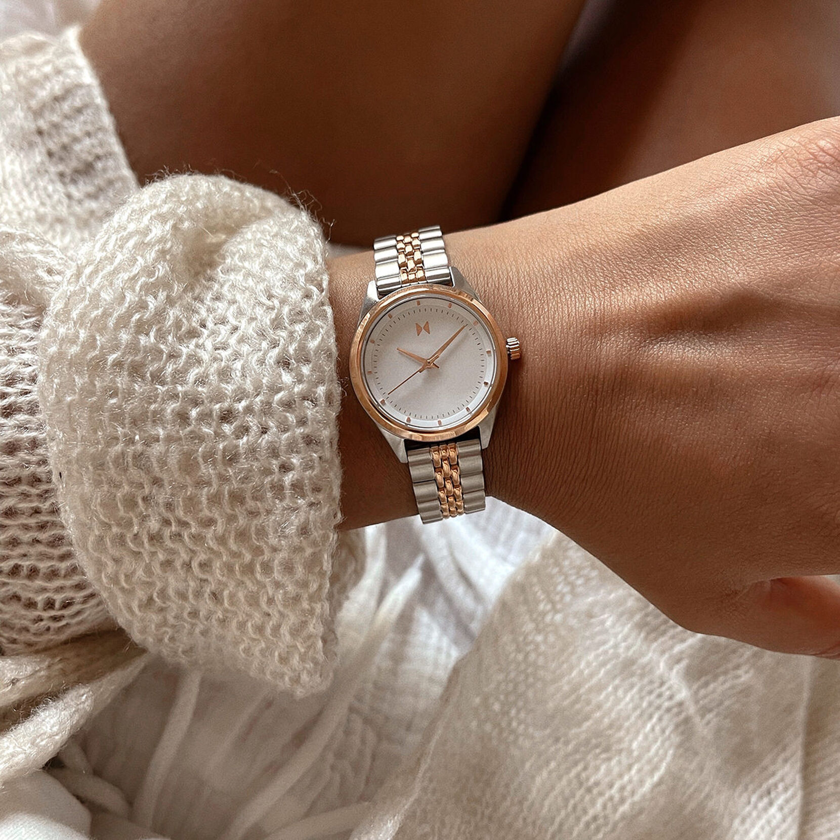 Eve Silver Rose