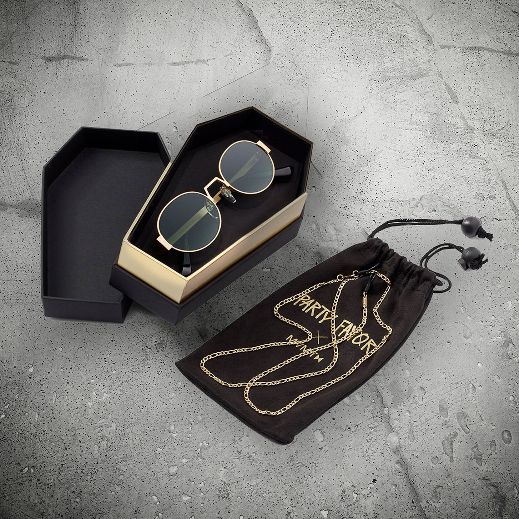 Party Favor Edition - Emerald Green Matte Gold + Emerald Green Lens Non-Polarized