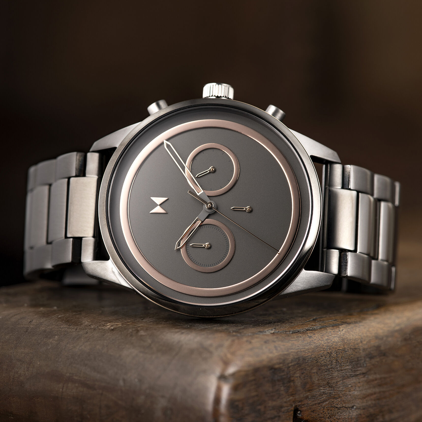 Victor Gunmetal