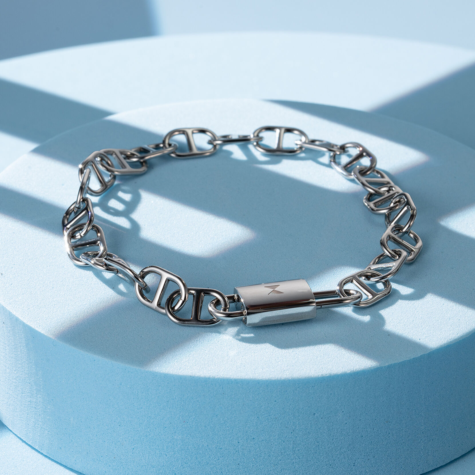 Anchor Chain Bracelet