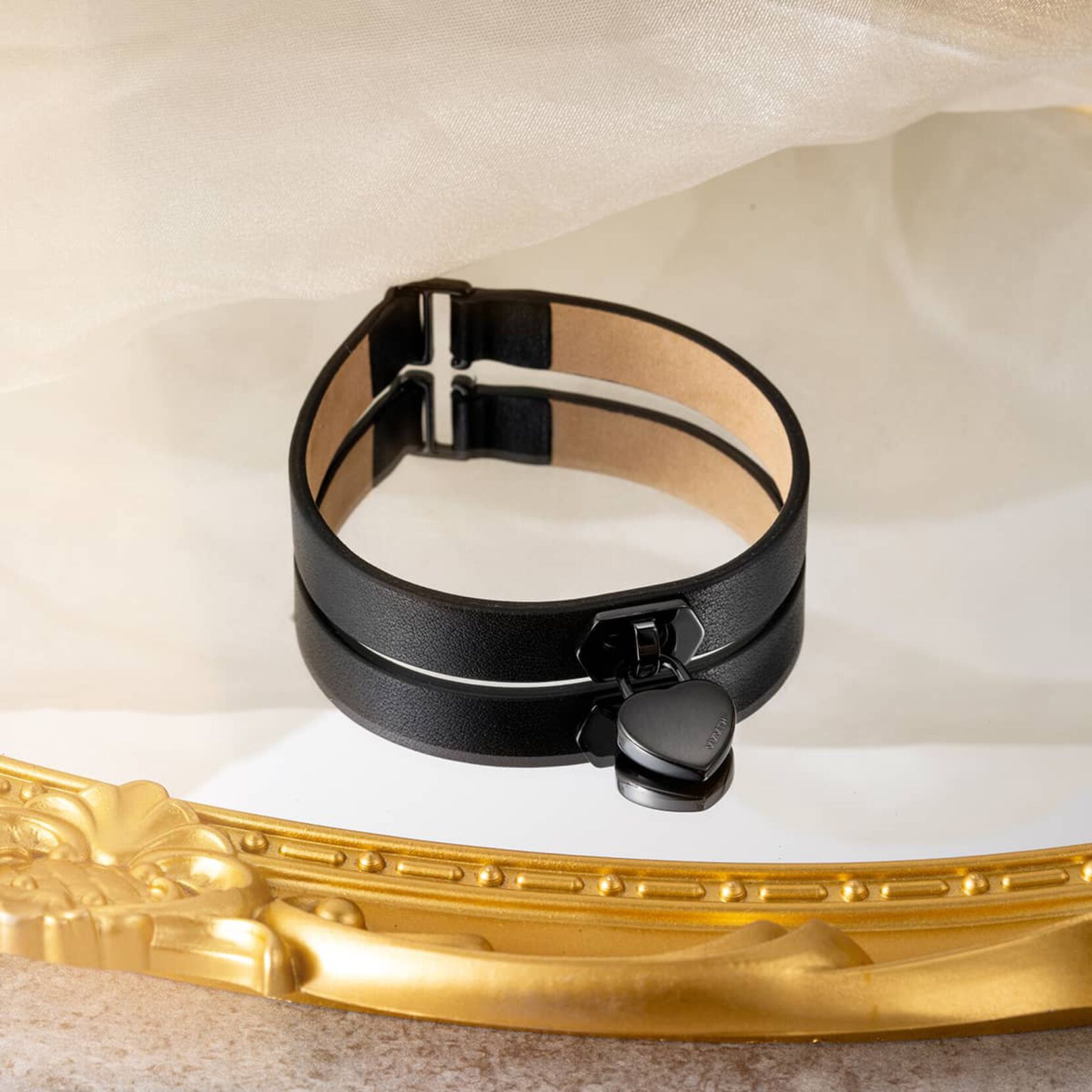 Leather Heartlock Bracelet