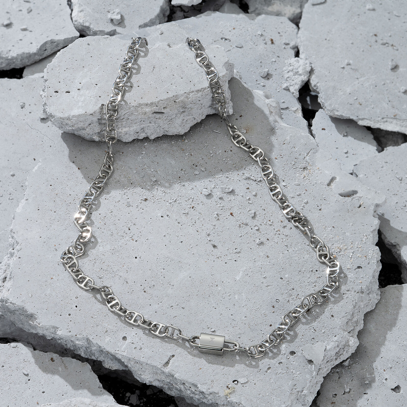 Anchor Chain Necklace