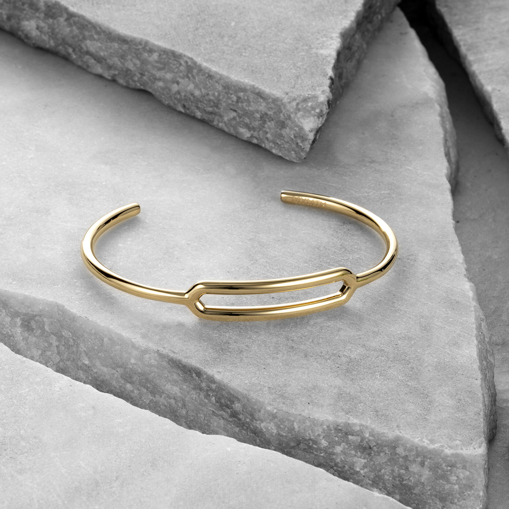 Hex Cuff