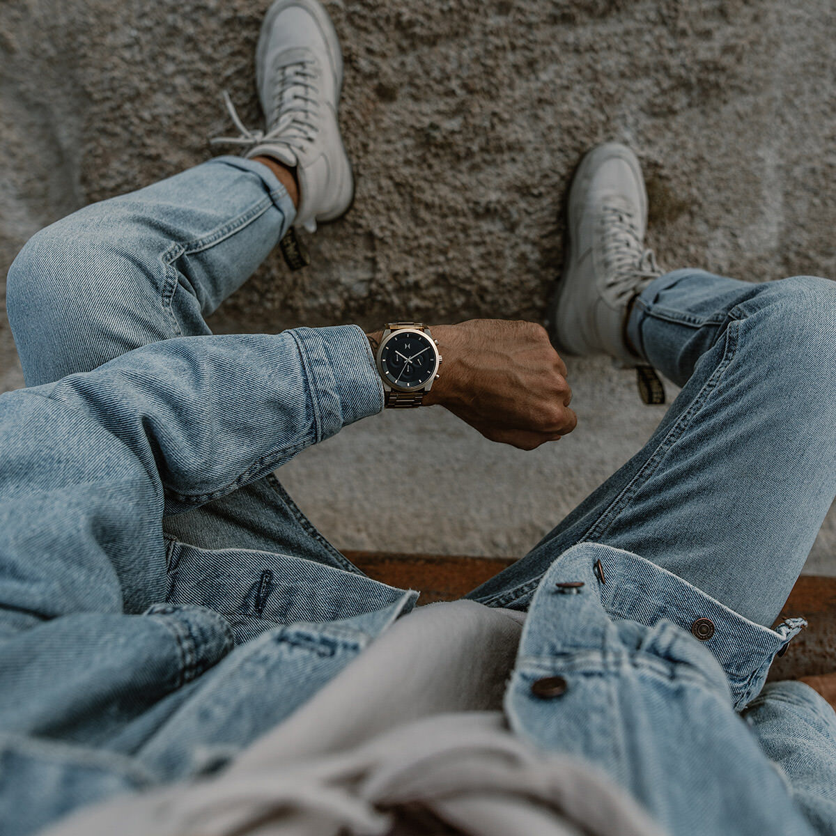 Atomic Gold Watch | MVMT