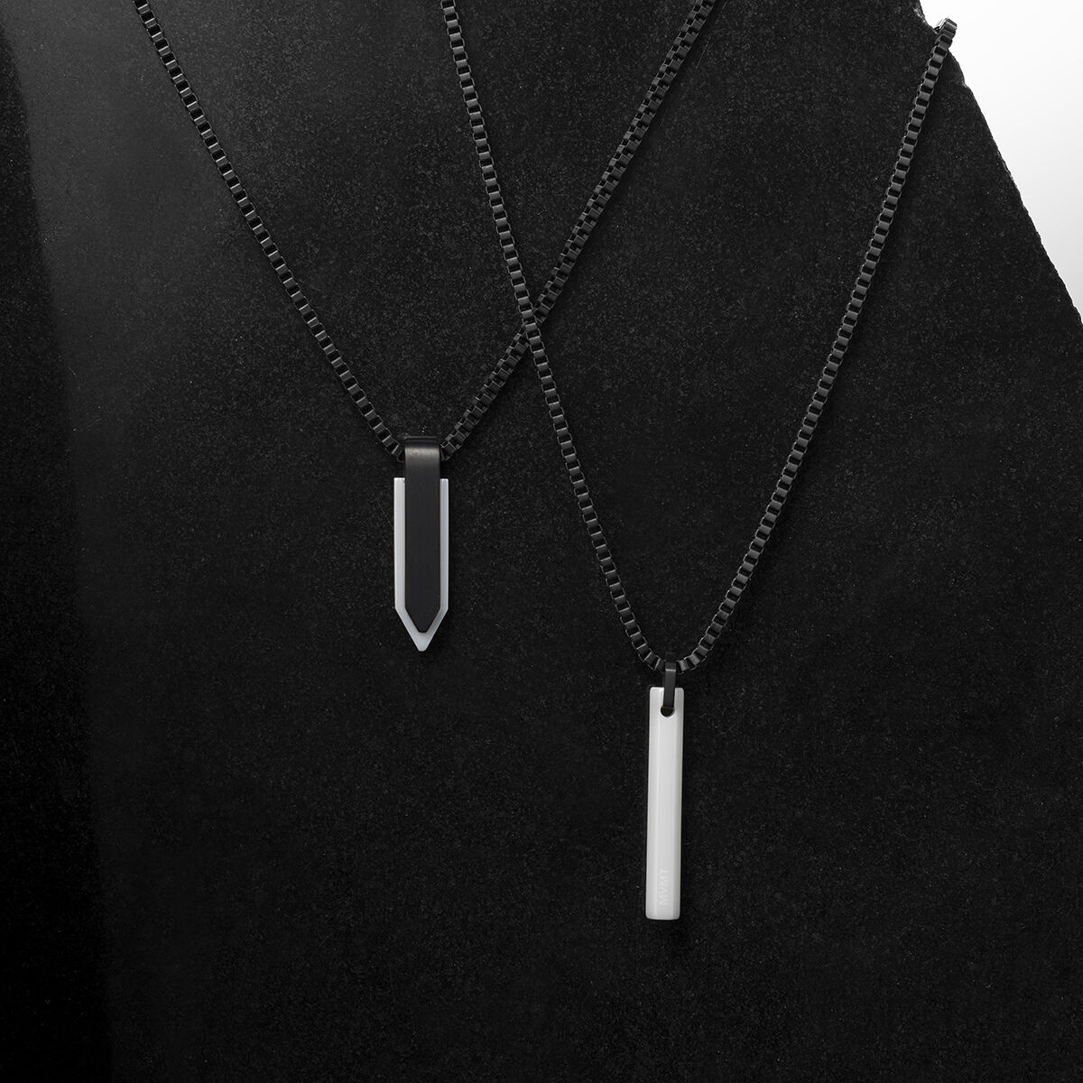 Mvmt necklace shop