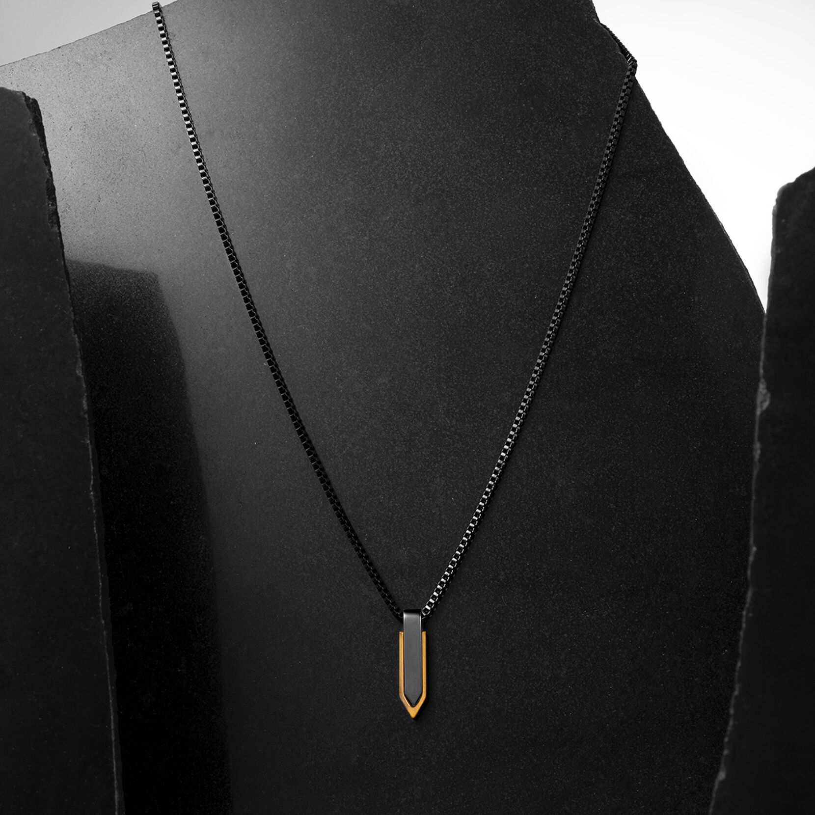 Stone Spearhead Necklace