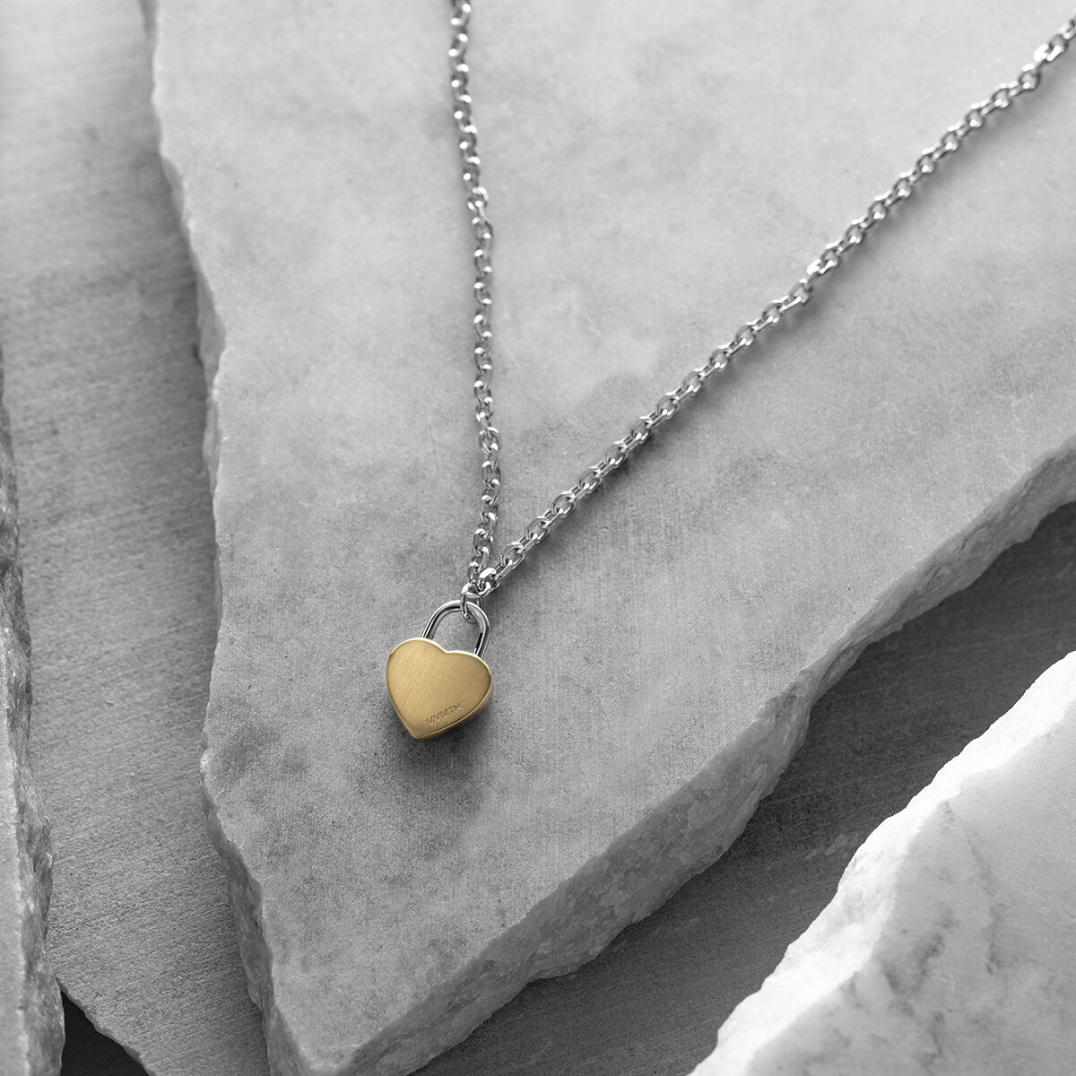 Heart lock pendant online