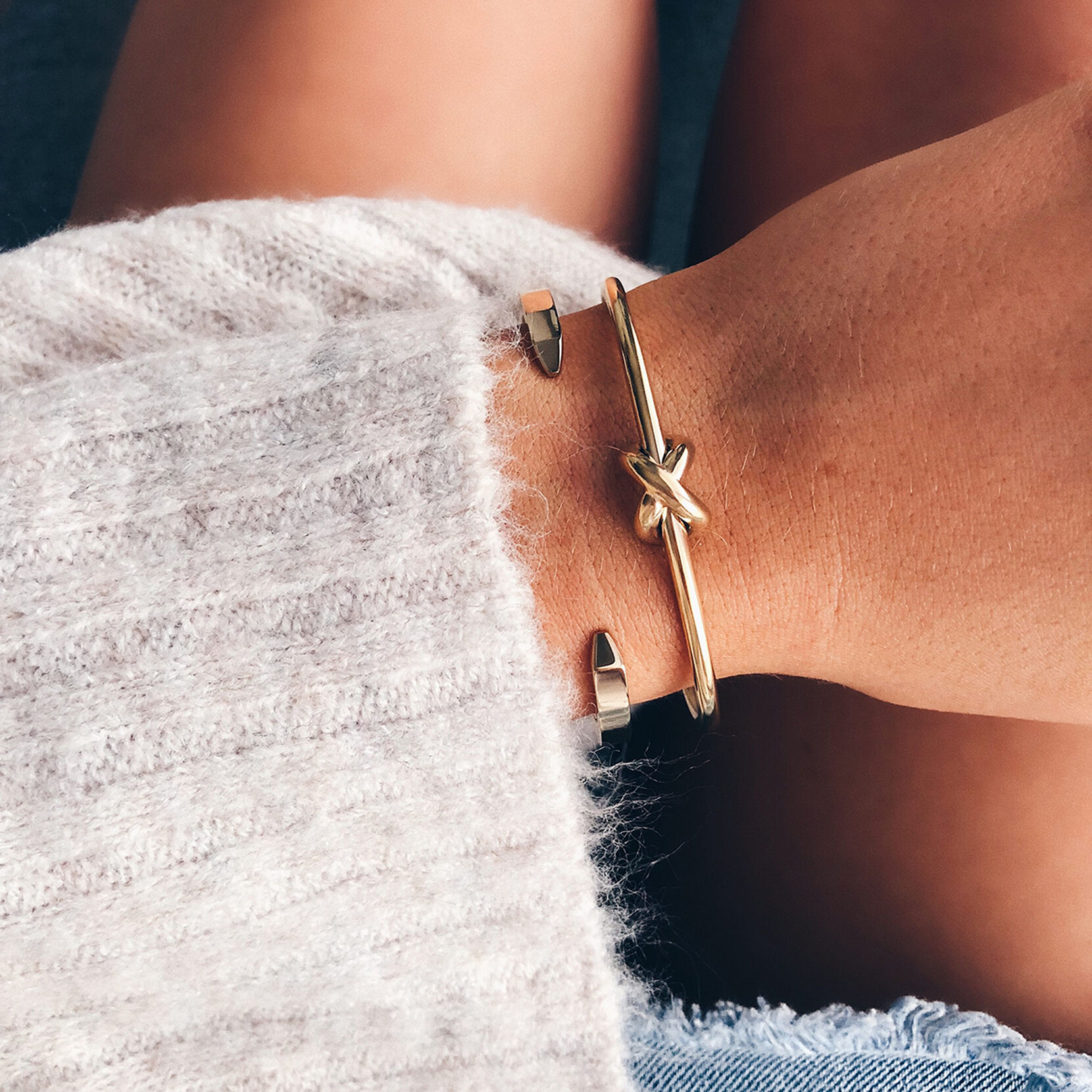 Minimal Cuff