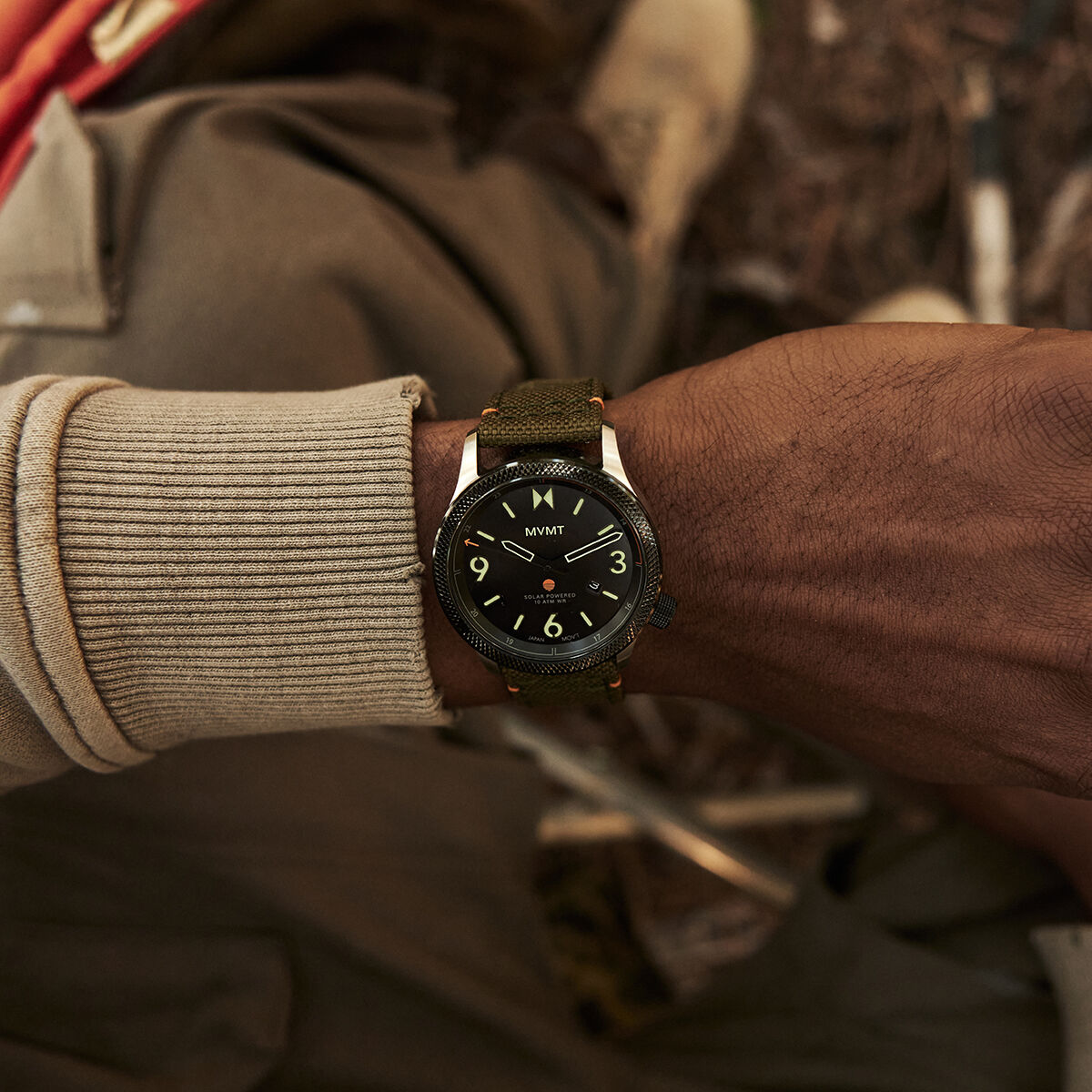 Solar powered wrist watch deals