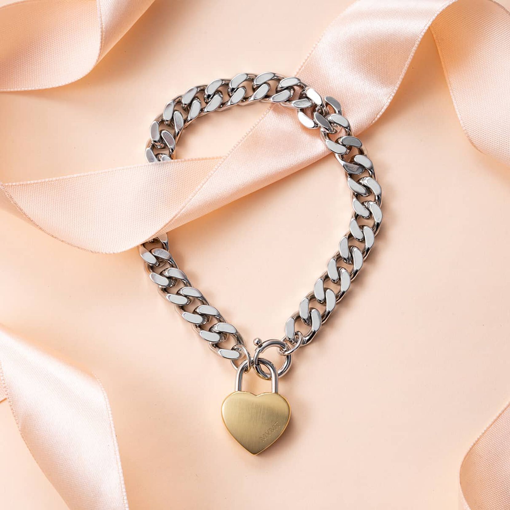 Chunky Heartlock Chain Bracelet