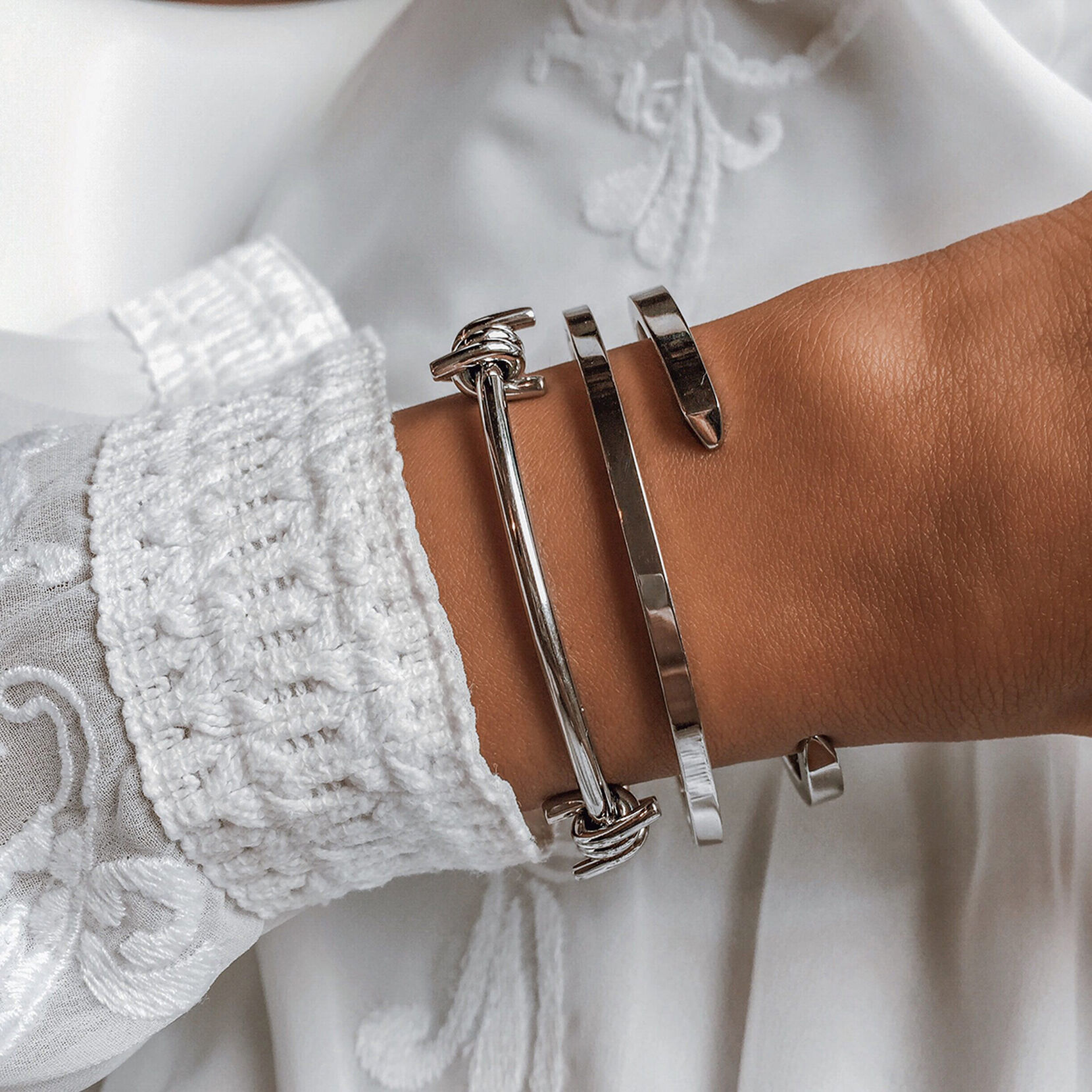 Minimal Cuff
