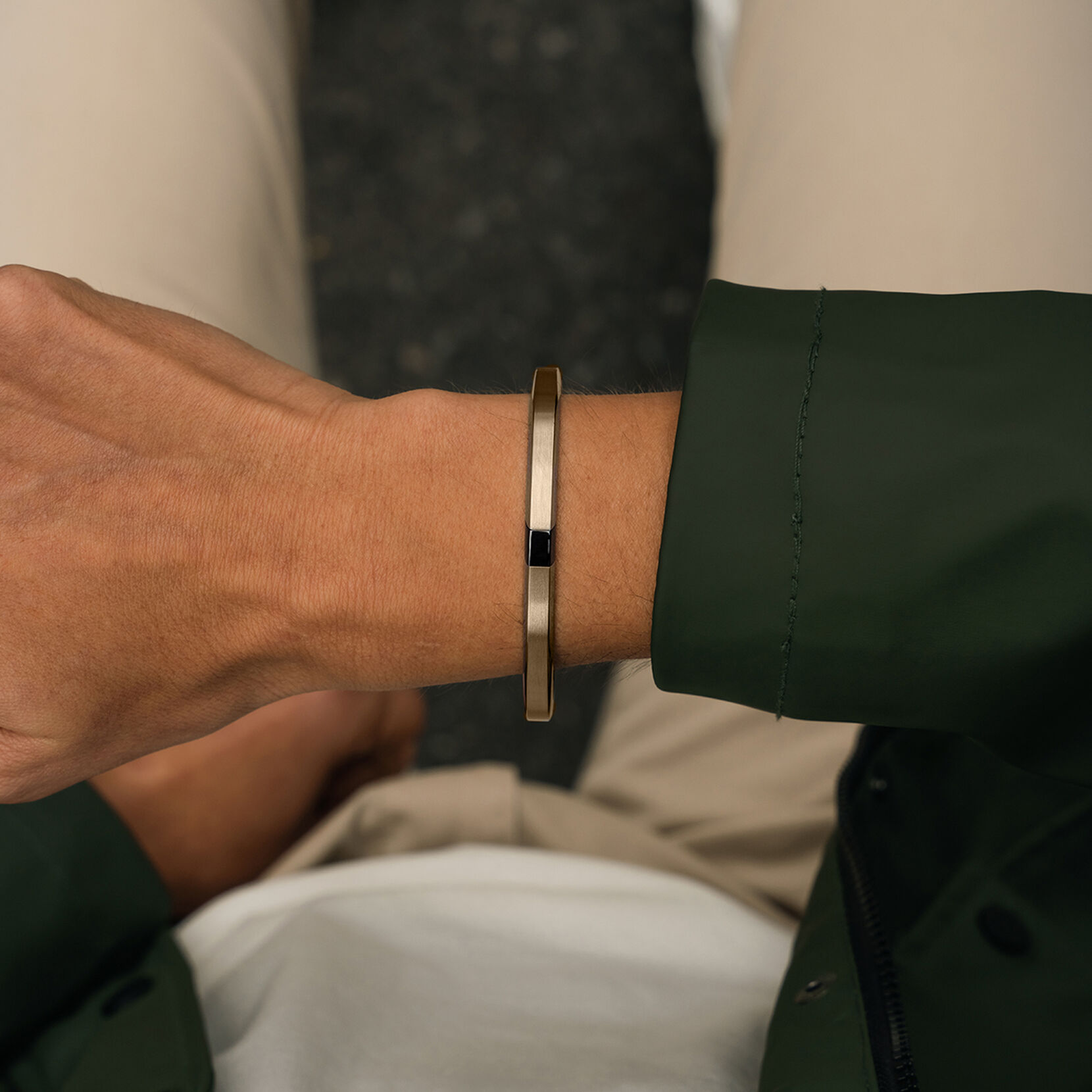Split Cuff