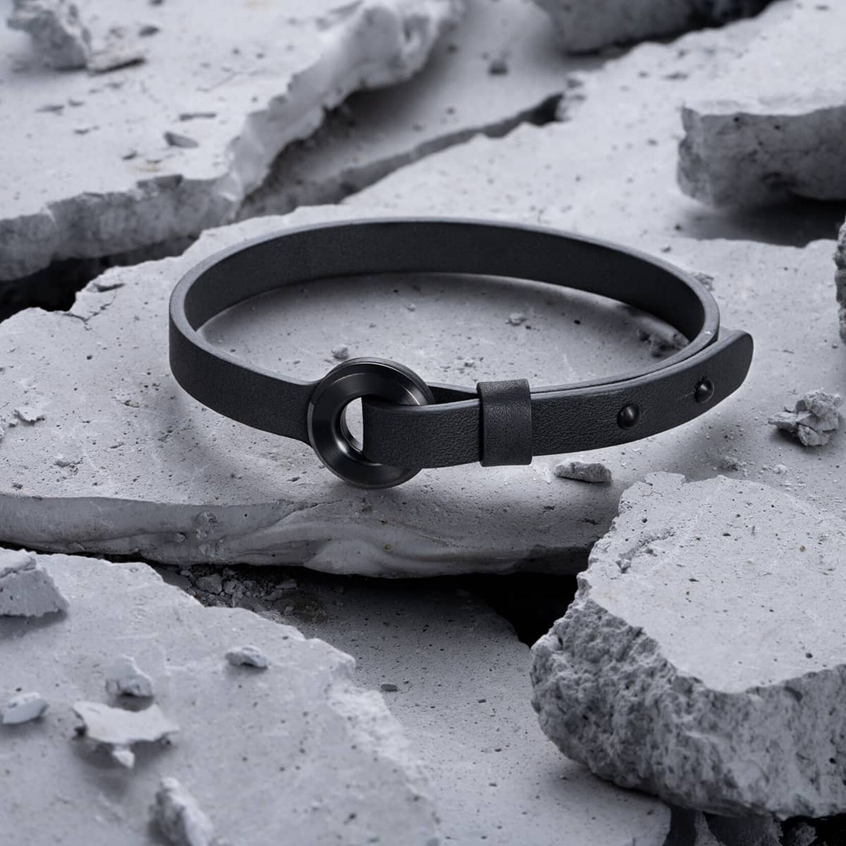 Circuit Leather Wrap