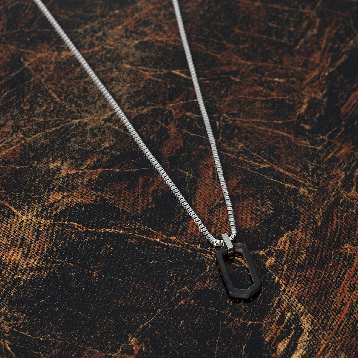 Mvmt hex necklace store