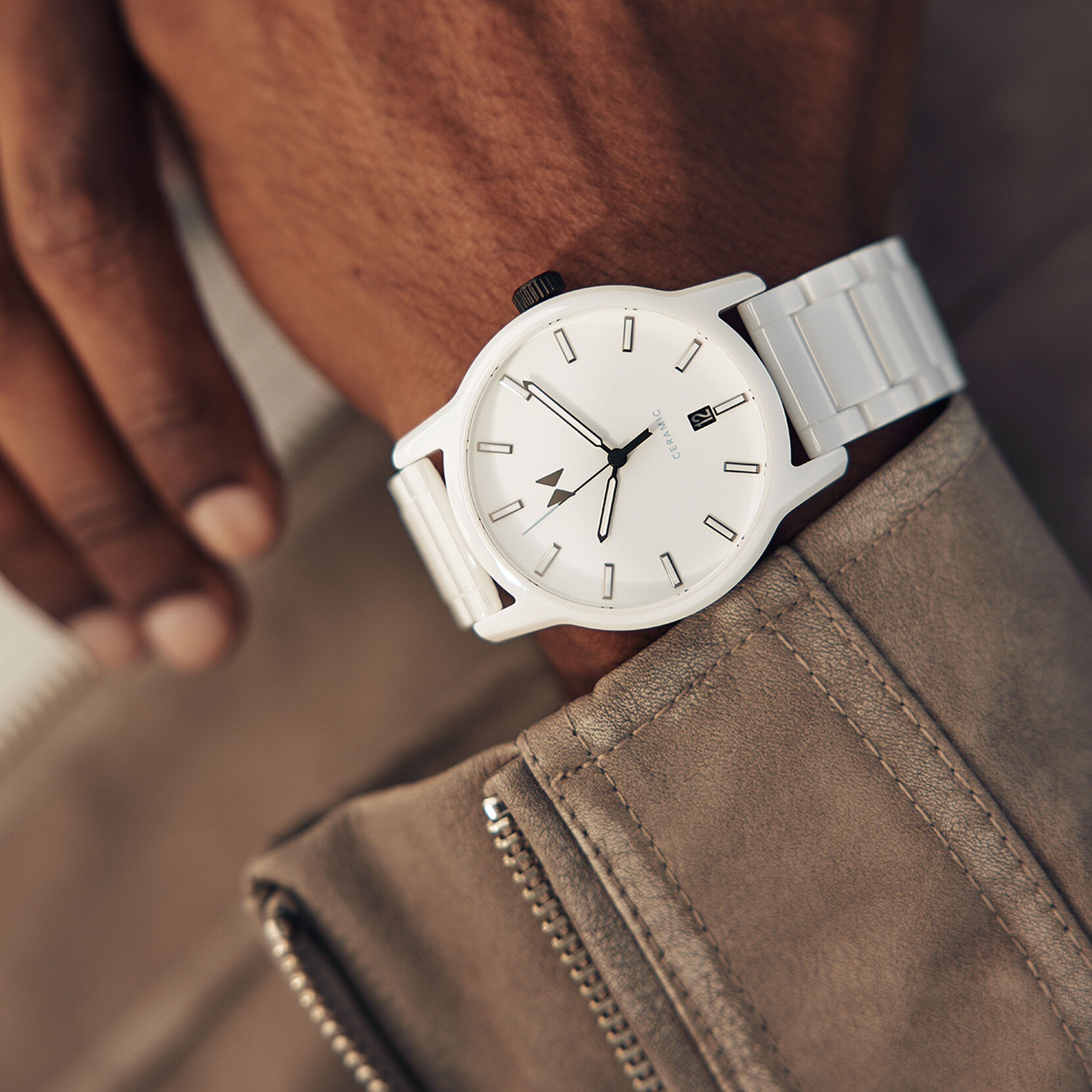 Gloss White