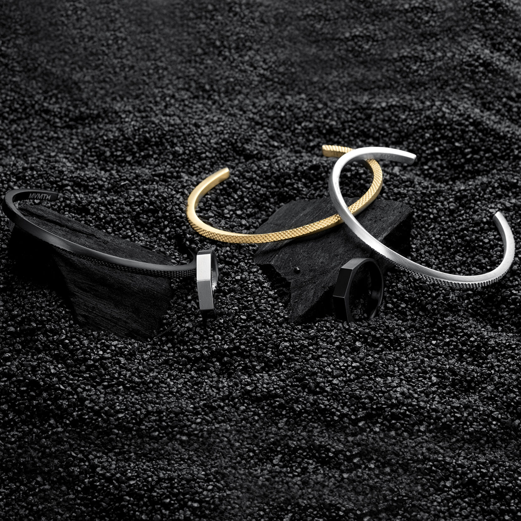 Twist Knurling Cuff