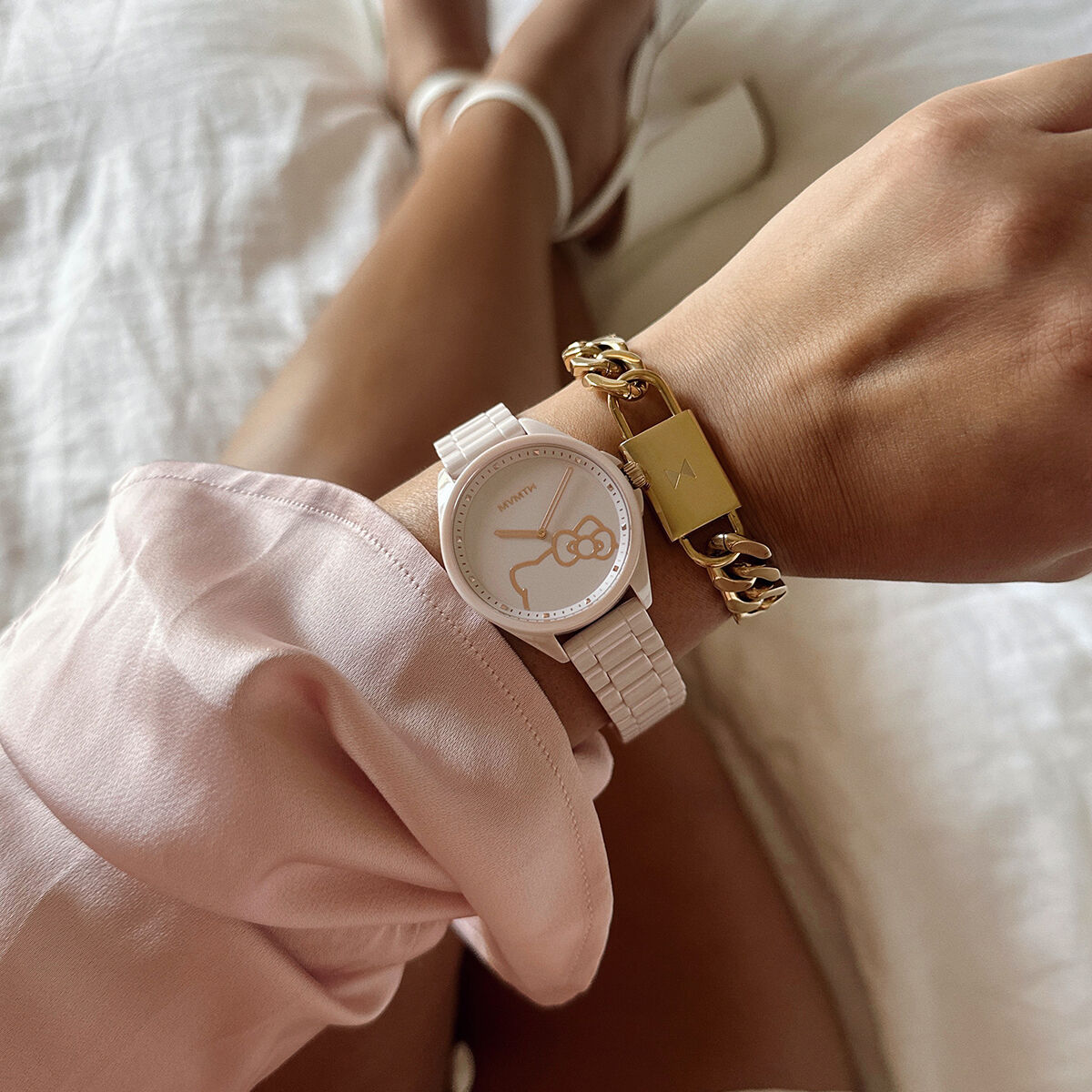 HELLO KITTY X MVMT: Ceramic Watch in Hello Kitty Blush | MVMT