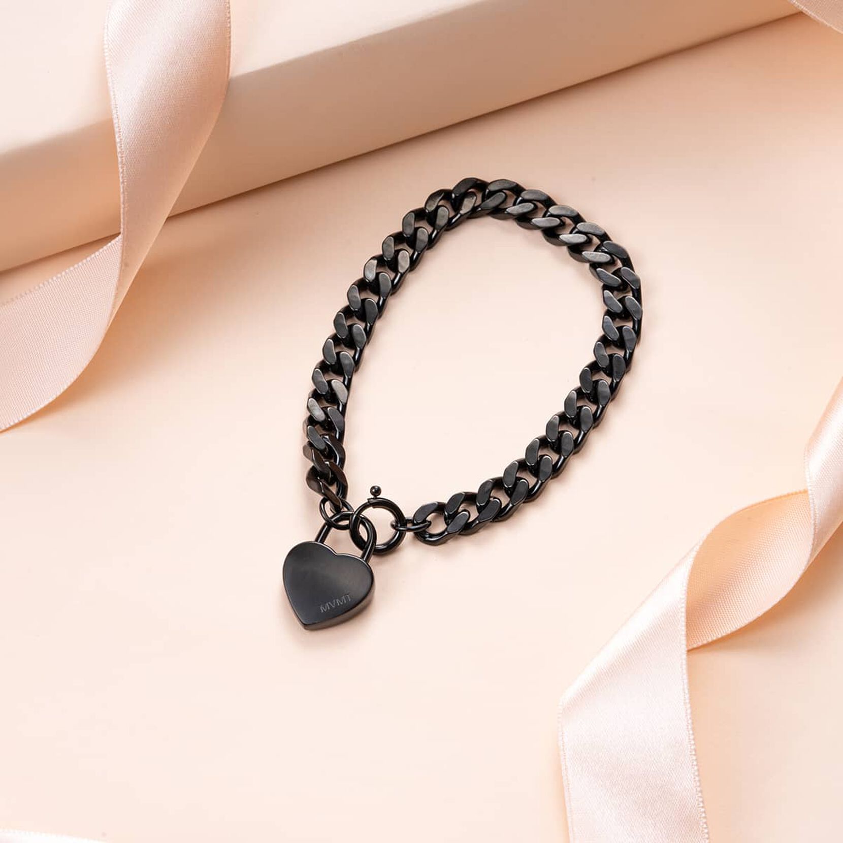 Chunky Heartlock Chain Bracelet
