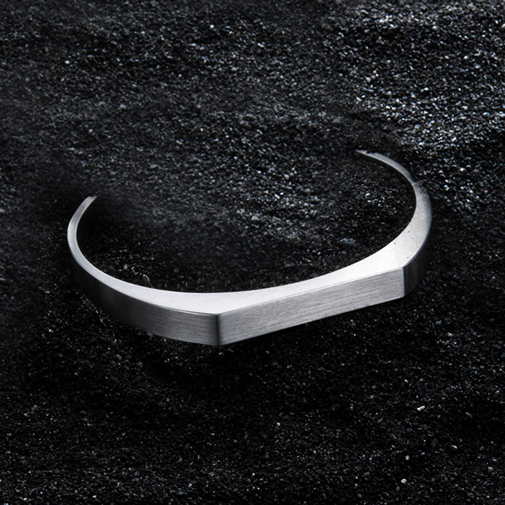 Platform Cuff