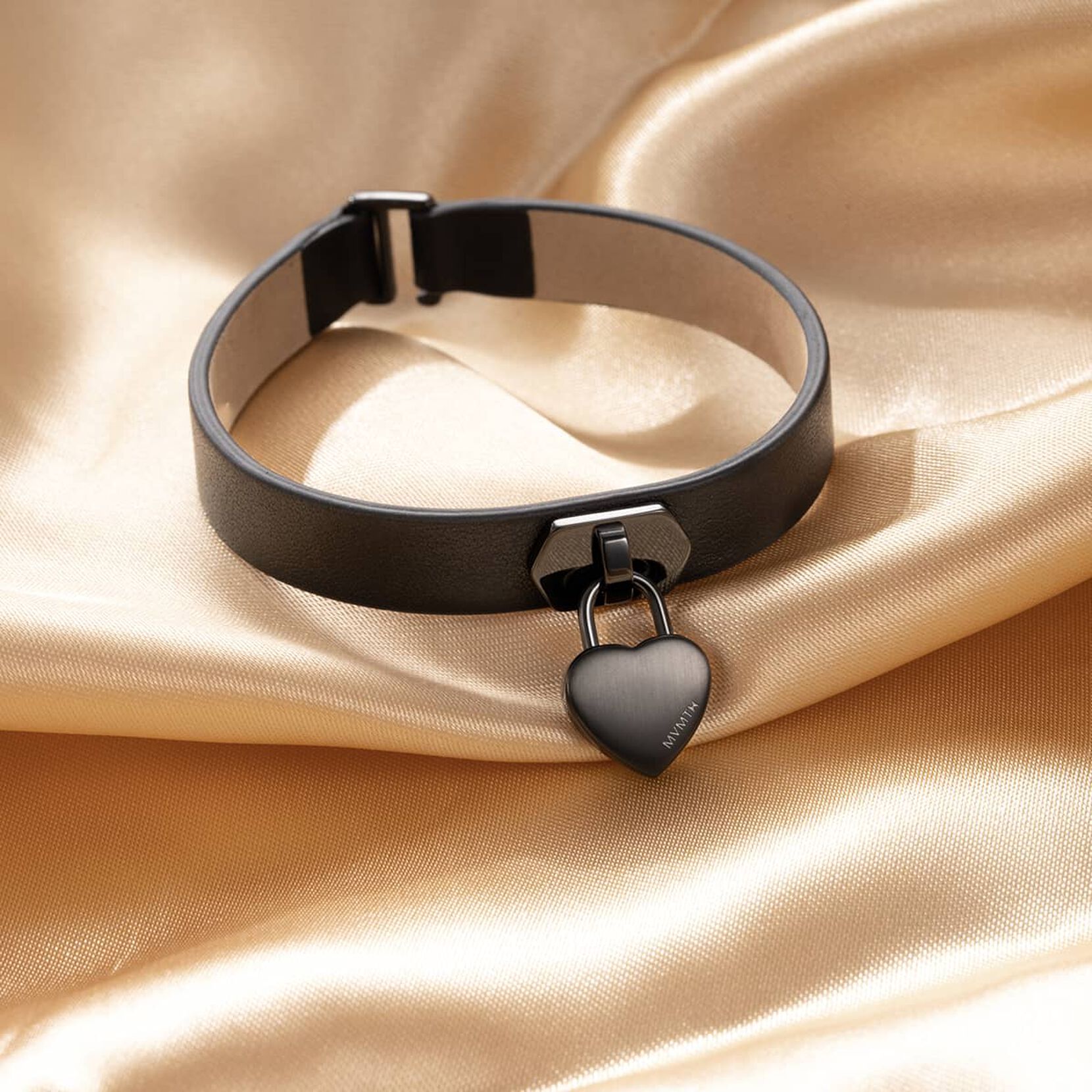 Leather Heartlock Bracelet