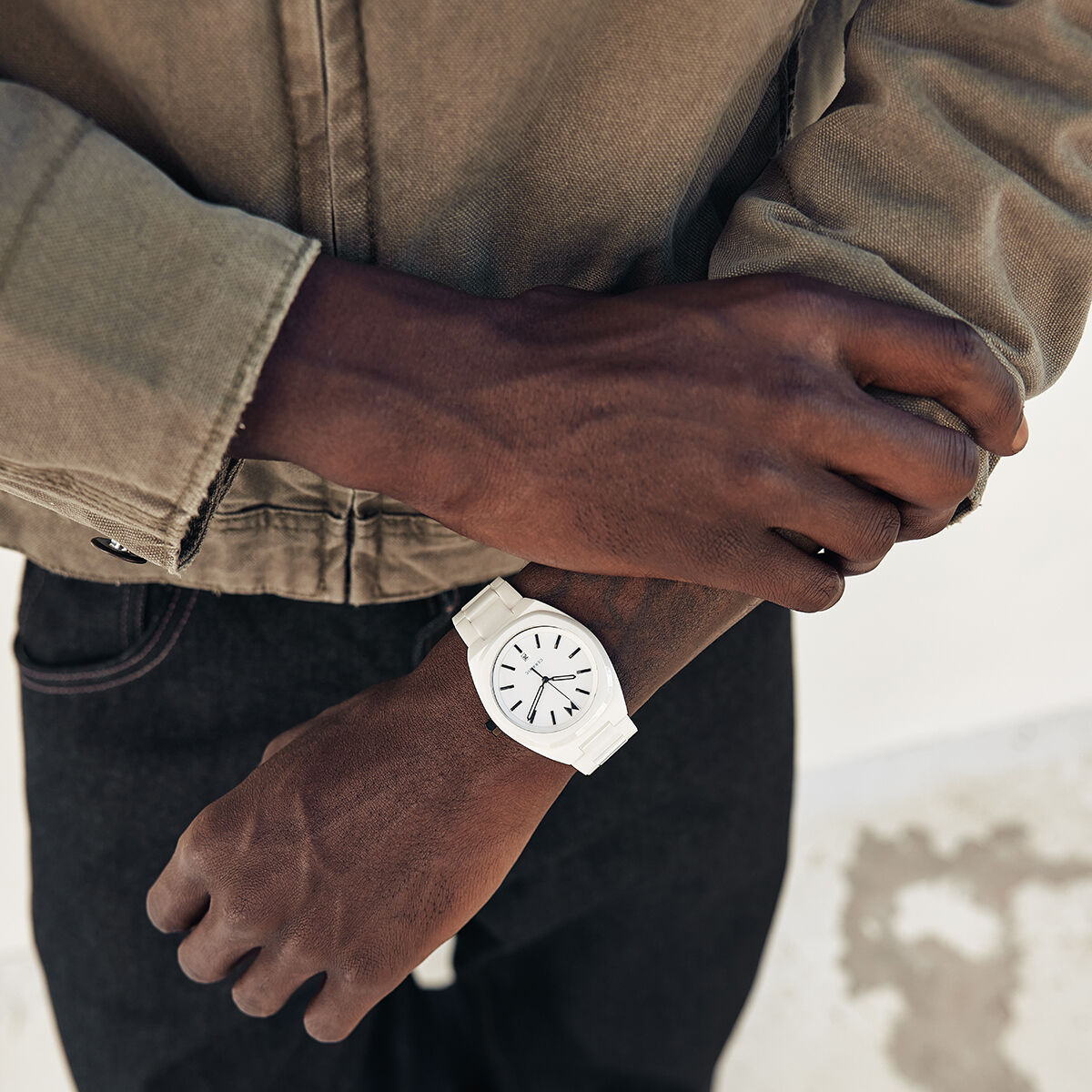 Odyssey II Ceramic Watch | MVMT