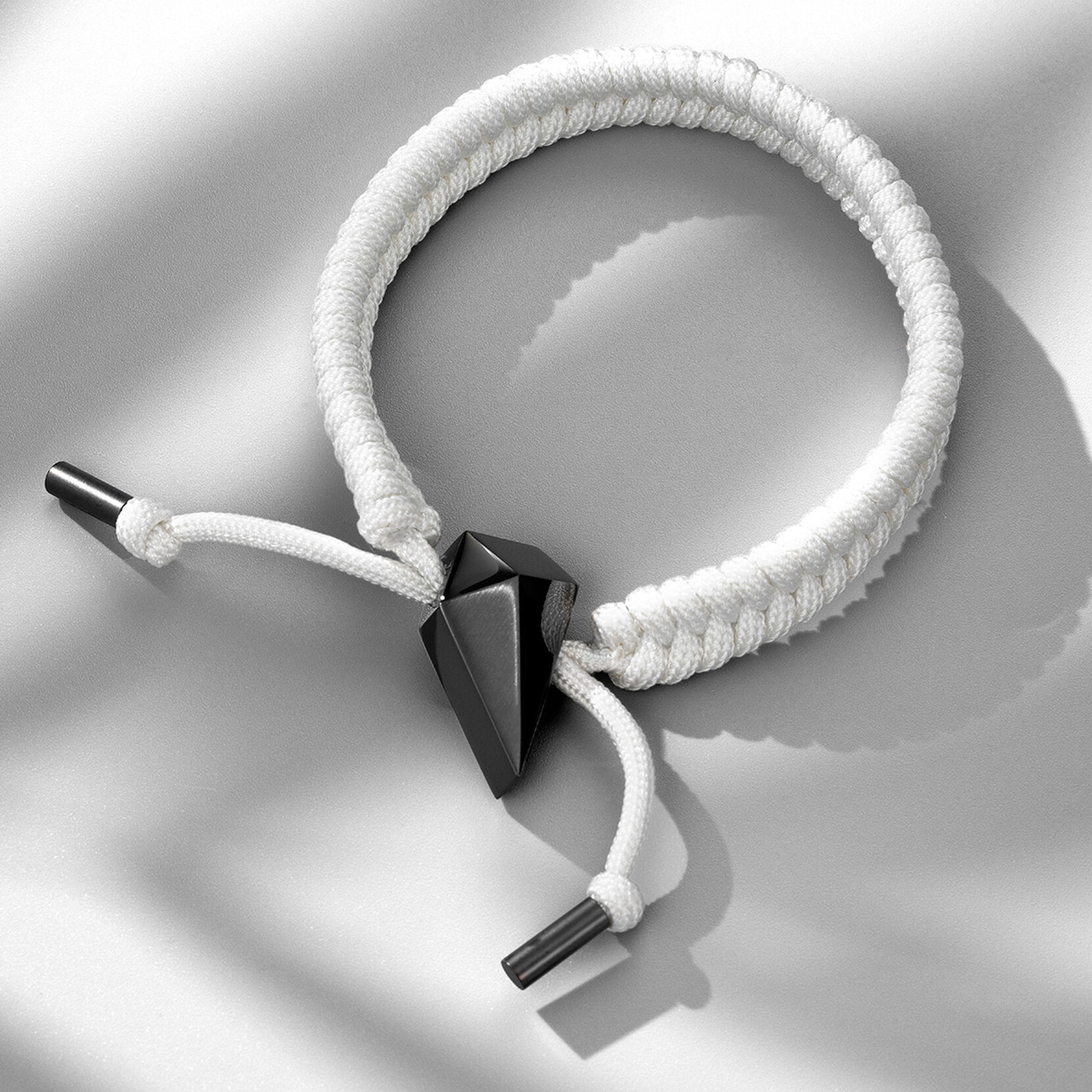 Sculpted Shark Tooth Pendant Bracelet