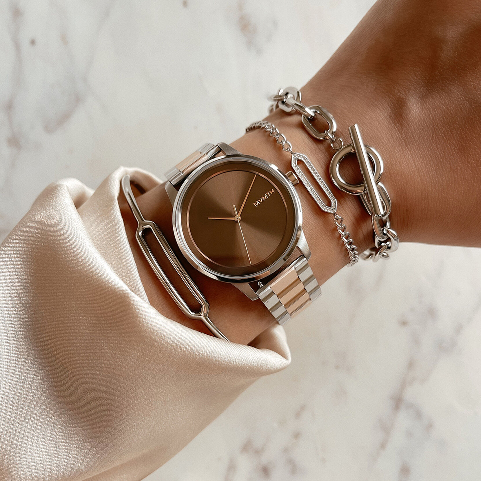 Frosted Hex Pendant Bracelet