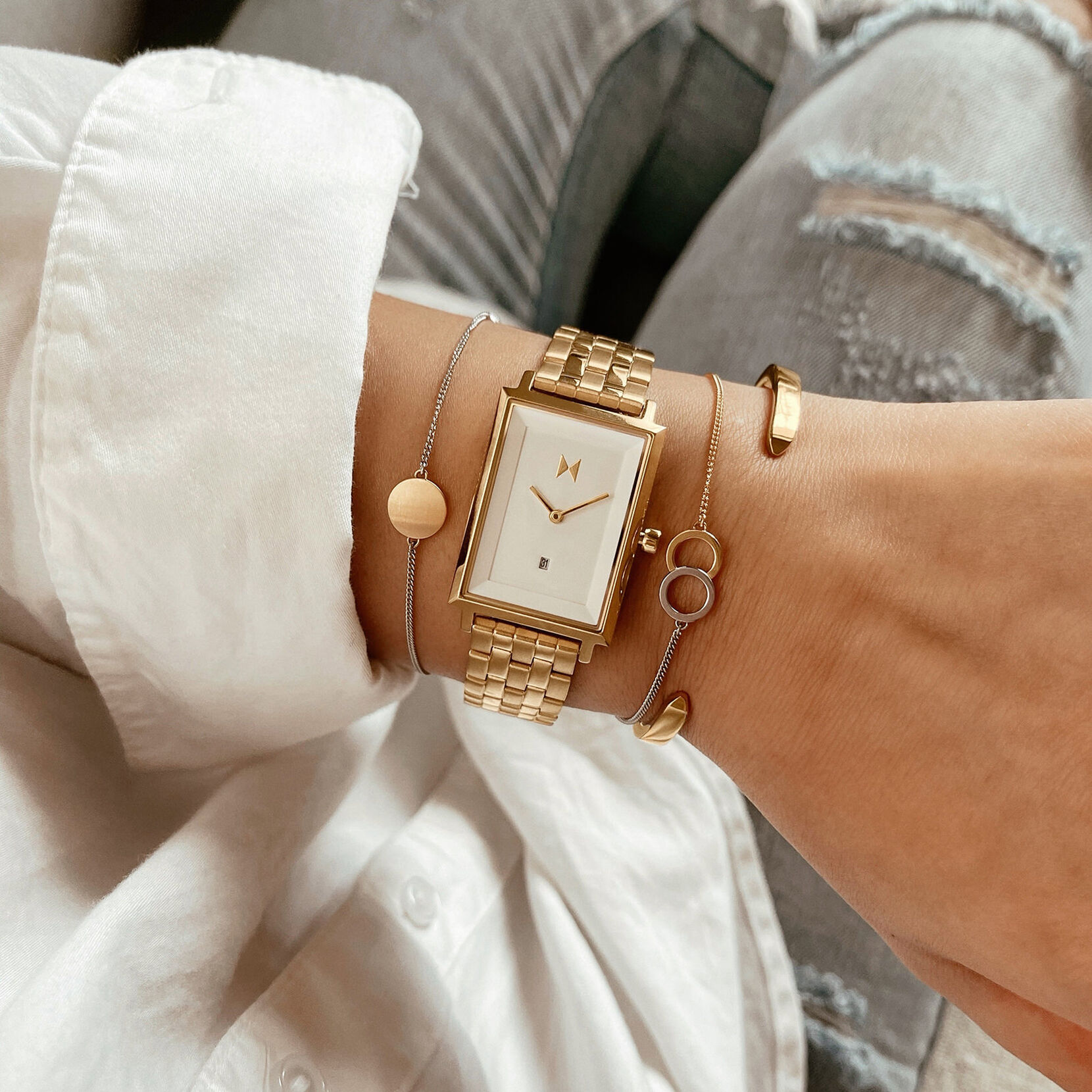 Locked Ring Chain Bracelet