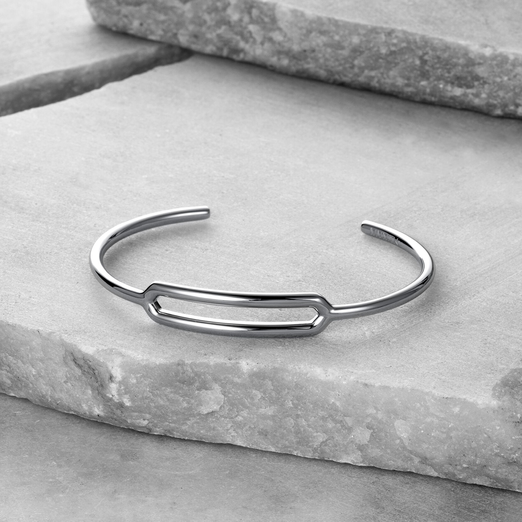Hex Cuff